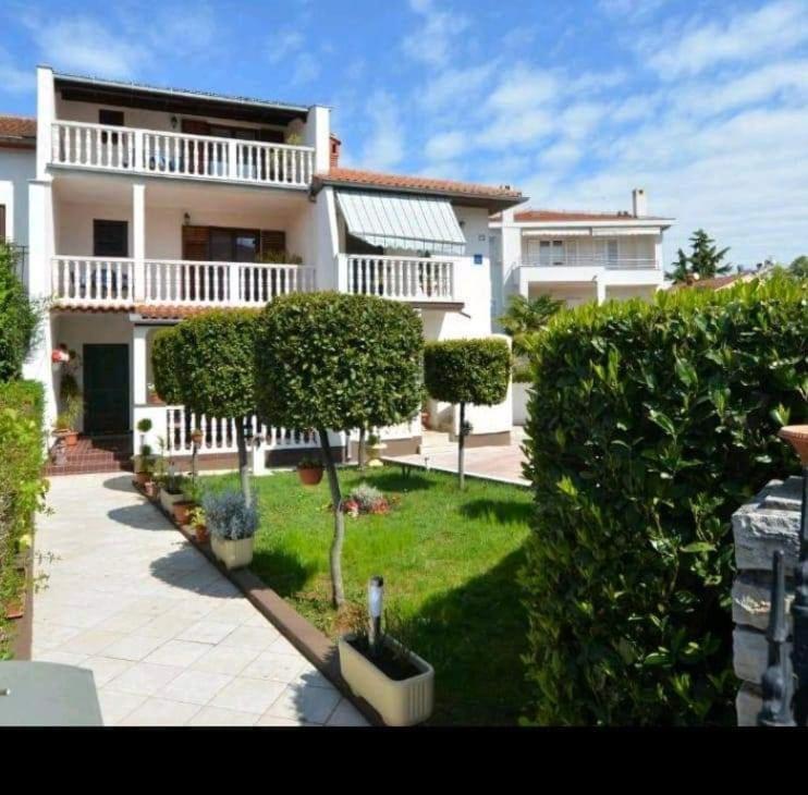 Tony Apartments Rovinj Luaran gambar